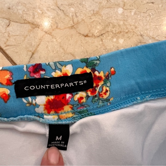 Colorful ruffle bottomed skirt w/ shorts built in Size Medium, lots of stretch. - Picture 5 of 6